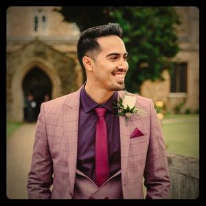 Meet your Posher, Christopher